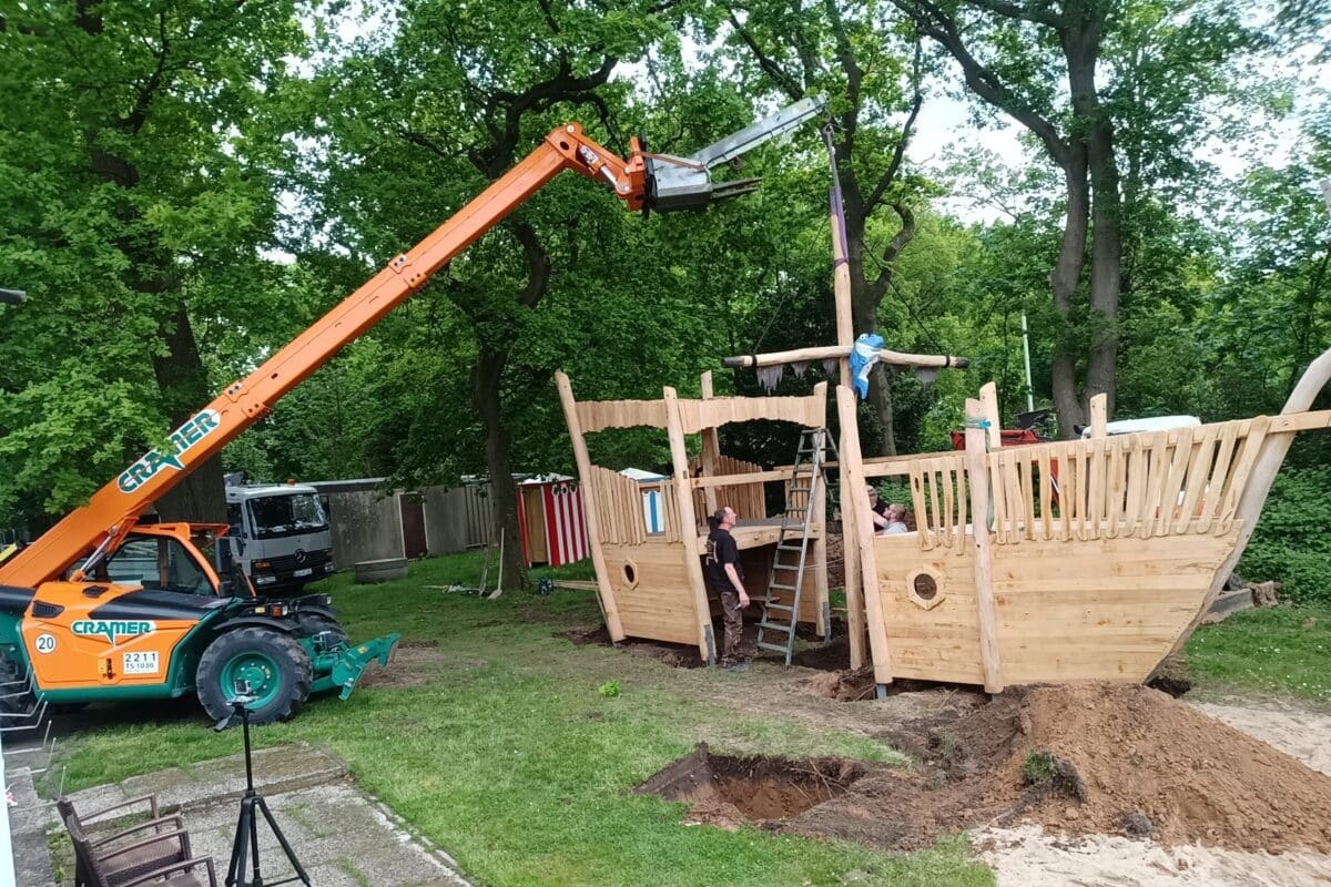 Spielplatzbau und Montage für öffentliche Spielplätze am Niederrhein